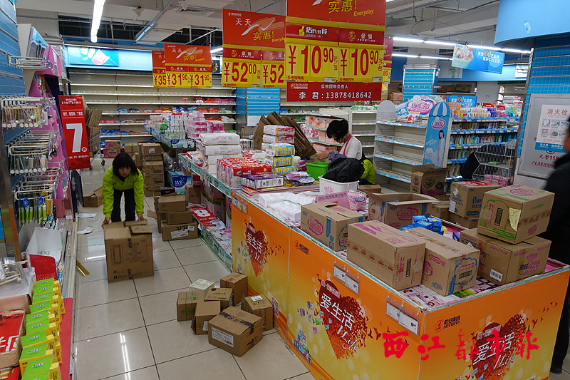 百货商店和超市哪个好干百货商店与超市，哪个商业模式更具优势？